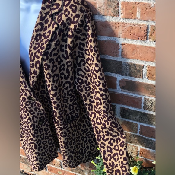 Ann Taylor Leopard Print Sweater Blazer. Woman’s Size XL - Picture 4 of 11
